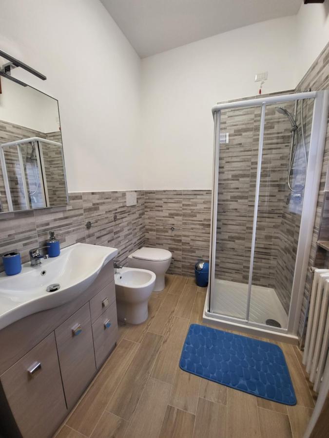 Da Romy Holiday House Mozzo Bagian luar foto