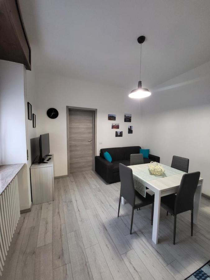 Da Romy Holiday House Mozzo Bagian luar foto