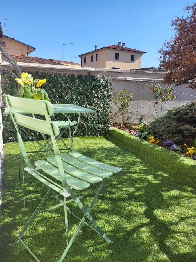 Da Romy Holiday House Mozzo Bagian luar foto